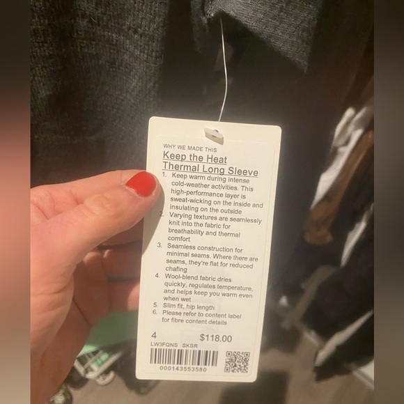 Brand new straight out of the package Lululemon Keep the Heat Thermal longsleeve - Picture 3 of 3